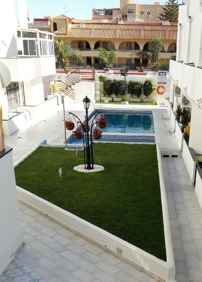 Apartamento Oasis Torremolinos Ngoại thất bức ảnh